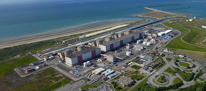 Vue aérienne de la centrale nucléaire de Gravelines - © EDF/HappyDay/J.-L. Burnod